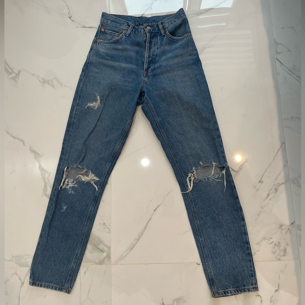 Selling these Agolde jeans.